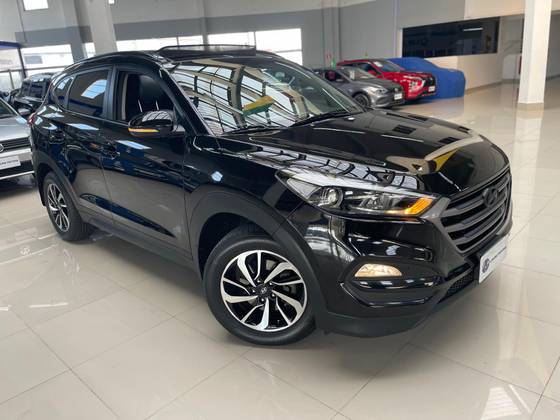 HYUNDAI TUCSON 1.6 16V T-GDI GASOLINA GLS ECOSHIFT HYUNDAI TUCSON 1.6 16V T-GDI GASOLINA GLS ECOSHIFT